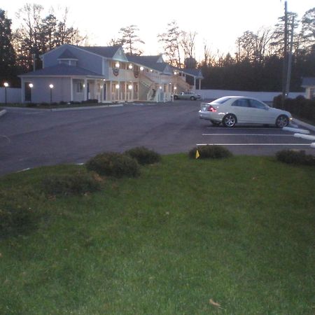 Village Inn & Suites - Smithville Екстериор снимка