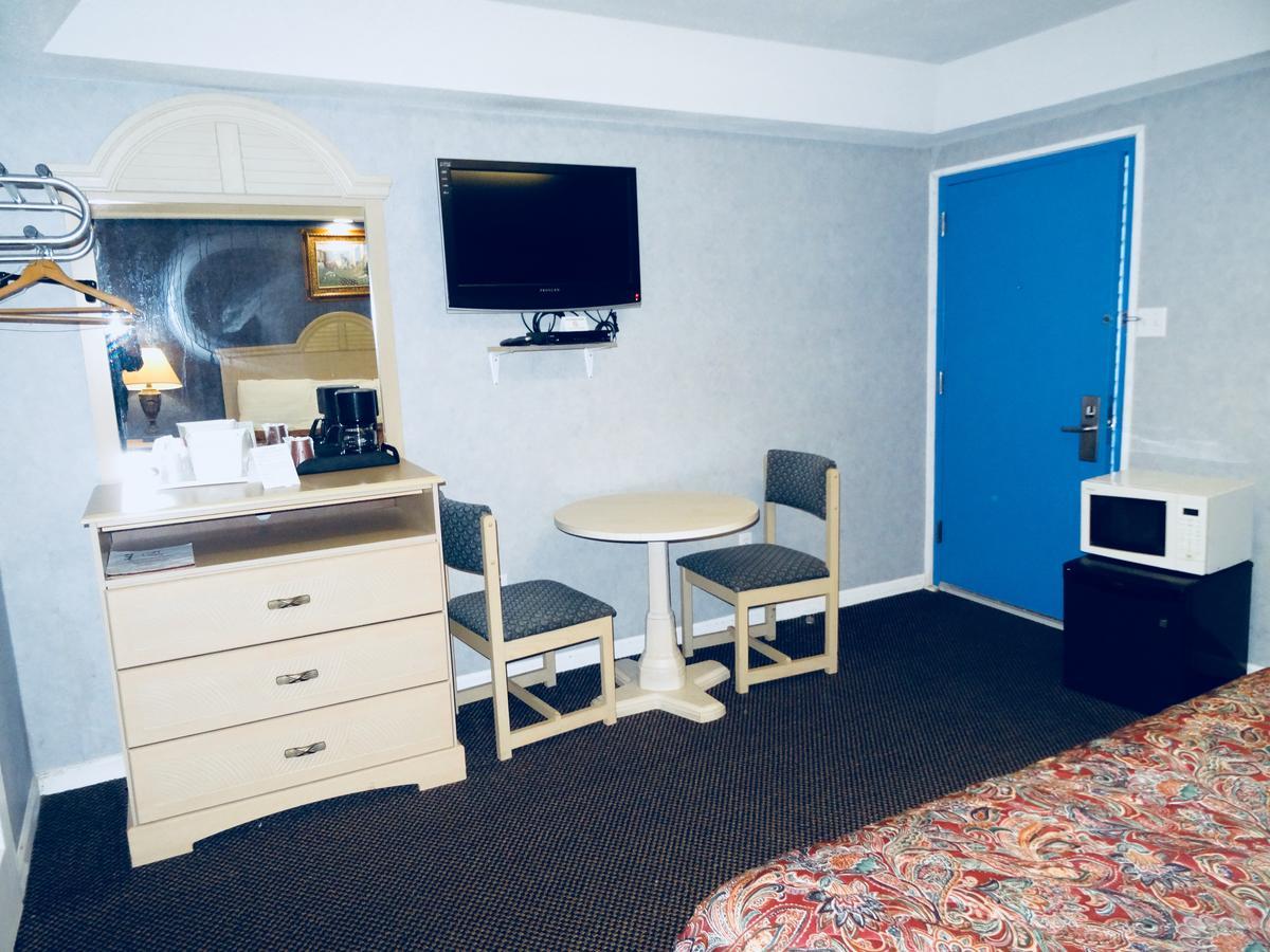 Village Inn & Suites - Smithville Екстериор снимка