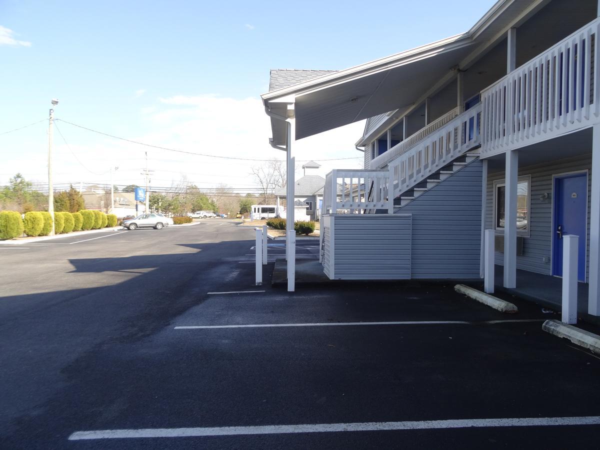 Village Inn & Suites - Smithville Екстериор снимка