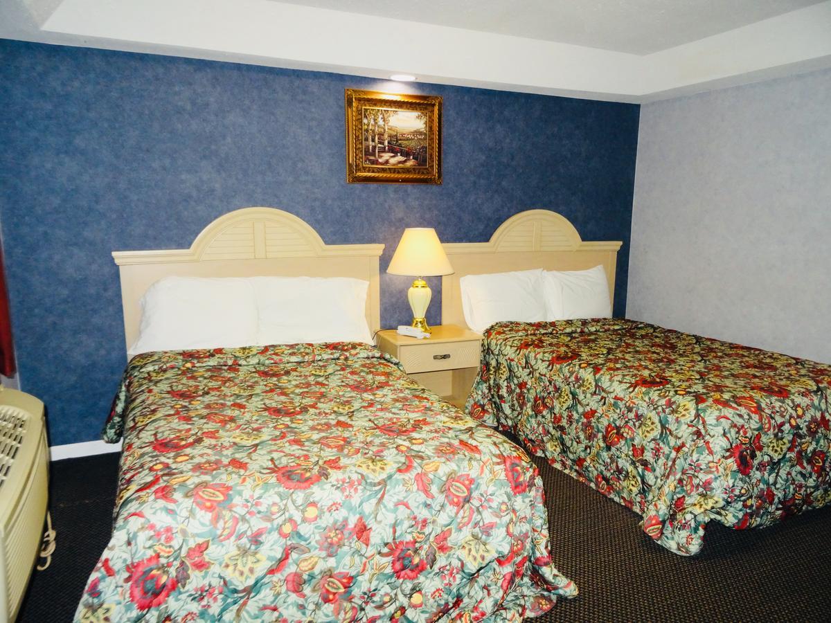 Village Inn & Suites - Smithville Екстериор снимка