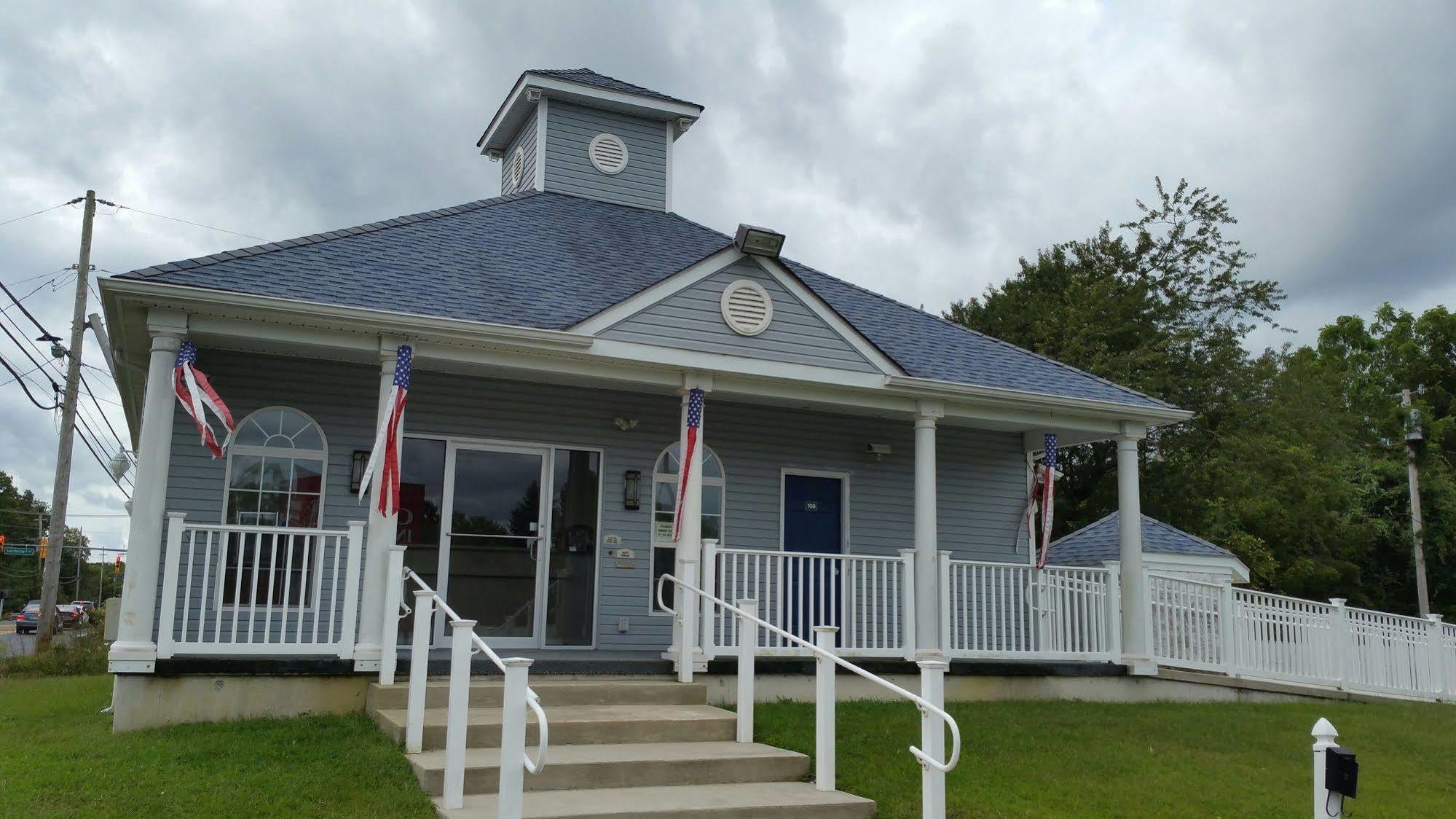 Village Inn & Suites - Smithville Екстериор снимка